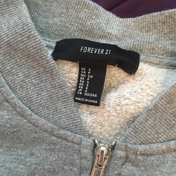 Forever 21 grey zip up - Picture 2 of 3